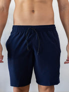 Short Vôlei Tradicional Basic Azul Marinho da Greenish, ideal para conforto e estilo nas atividades esportivas.