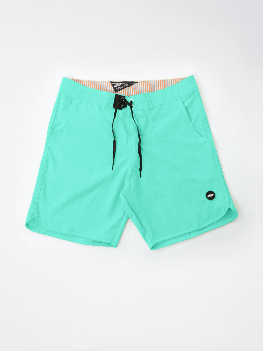 Shorts Boardwalk Vintage Basic Neo Verde da Greenish, cós anatômico e bolso traseiro, conforto e estilo.