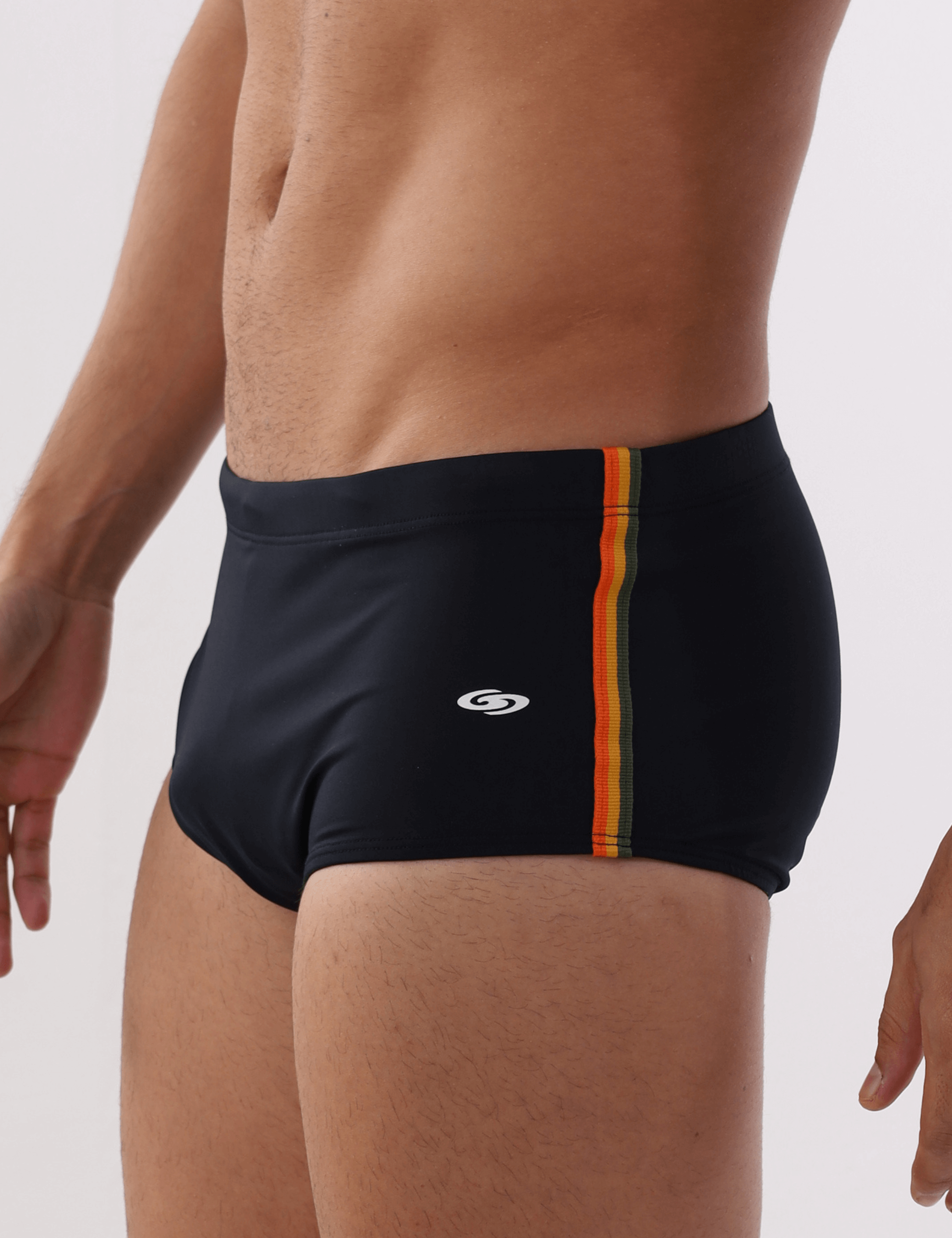 Sunga Cavada Outdoor Básica Preto Greenish - Moda praia masculina, conforto e estilo com design moderno.