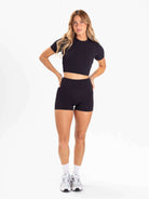 Top Fitness Aspetta preto da Greenish, conjunto de treino feminino elegante e confortável.